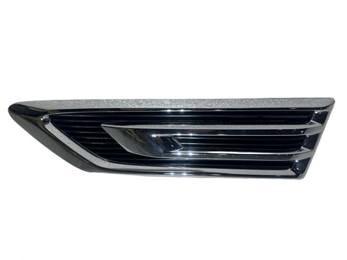 2018 2019 2020 2021 2022 2023 2024 Infiniti QX80 Front Fender Vent Grille Left Driver Side Chrome