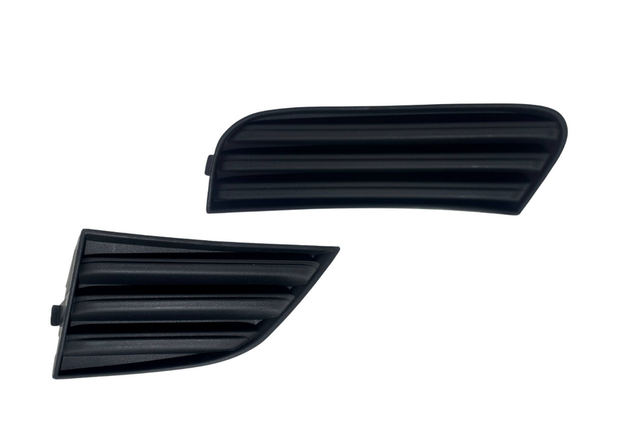 2018-2024 Infiniti QX80 Front Bumper Fog Light Upper Lower Outer Cover Right Passenger Side