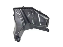 Load image into Gallery viewer, 2016 2017 2018 2017 2018 2019 2021 2022 Chevrolet Malibu 2.0L Air Intake Air Cleaner Box Housing - Texas-e-parts
