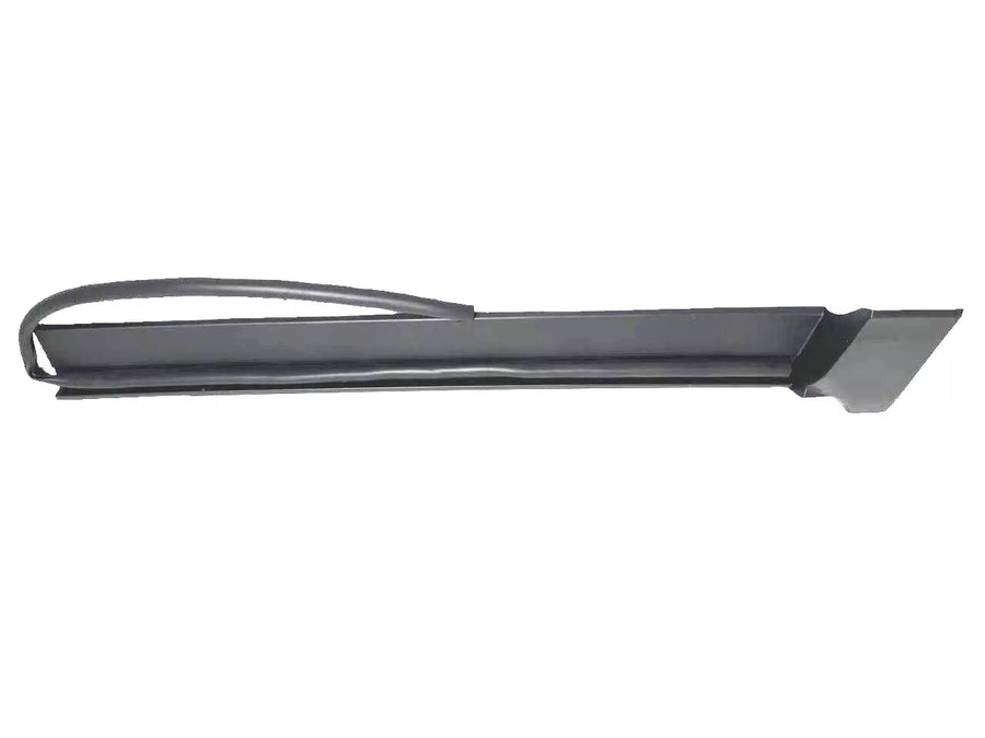 2018 2019 2020 2021 2022 2023 Chevrolet Equinox Right Front Door Rocker Molding Trim Passenger Side - Texas-e-parts