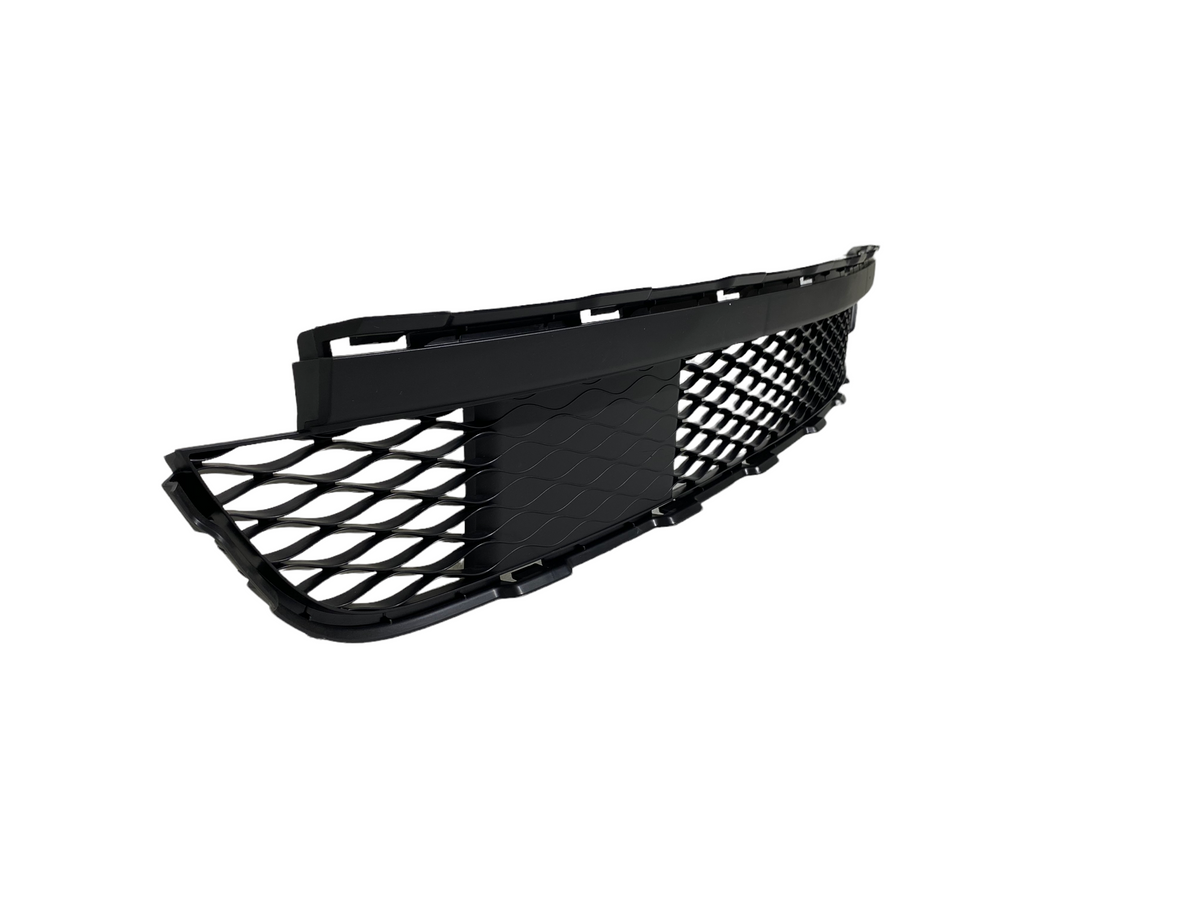 2016 2017 2018 2019 2020 Infiniti QX60 Front Bumper Lower Grille