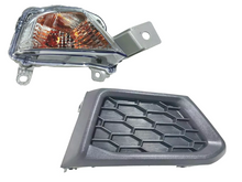 Load image into Gallery viewer, 2019 2020 2021 2022 Nissan Altima Front Bumper Turn Signal Light Lamp With Cover Right Passenger Side