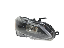 Load image into Gallery viewer, 2019 2020 2021 2022 Nissan Altima Headlight Front Right Passenger Side Black Trim Halogen - Texas-e-parts