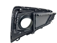 Load image into Gallery viewer, 2019 2020 2021 Honda Civic Sedan &amp; Coupe Front Bumper Fog Light Cover Left Side - Texas-e-parts
