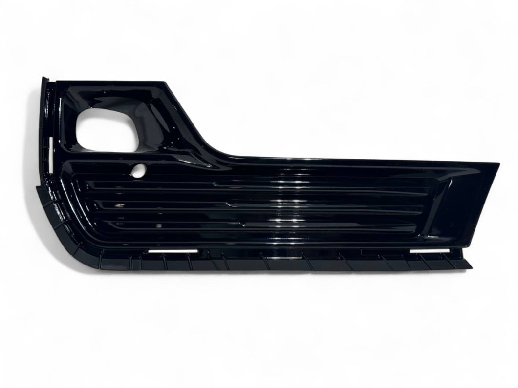 2022 2023 2024 GMC Terrain Denali Right Front Bumper Fog Light Bezel Cover Passenger Side