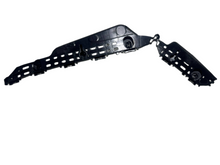 Load image into Gallery viewer, 2020 2021 2022 2023 2024 2025 Toyota Highlander Rear Bumper Retainer Bracket Right Passenger Side