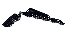 Load image into Gallery viewer, 2020 2021 2022 2023 2024 2025 Toyota Highlander Rear Bumper Retainer Bracket Right Passenger Side