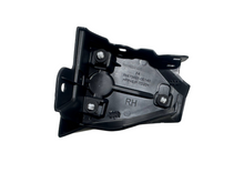 Load image into Gallery viewer, 2021 2021 2022 2023 2024 2025 Toyota Highlander XSE Right Passenger Front Fender Lower Molding