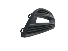 Load image into Gallery viewer, 2019 2020 2022 Honda HRV HR-V Touring Front Bumper Fog Light Cover Right Side - Texas-e-parts