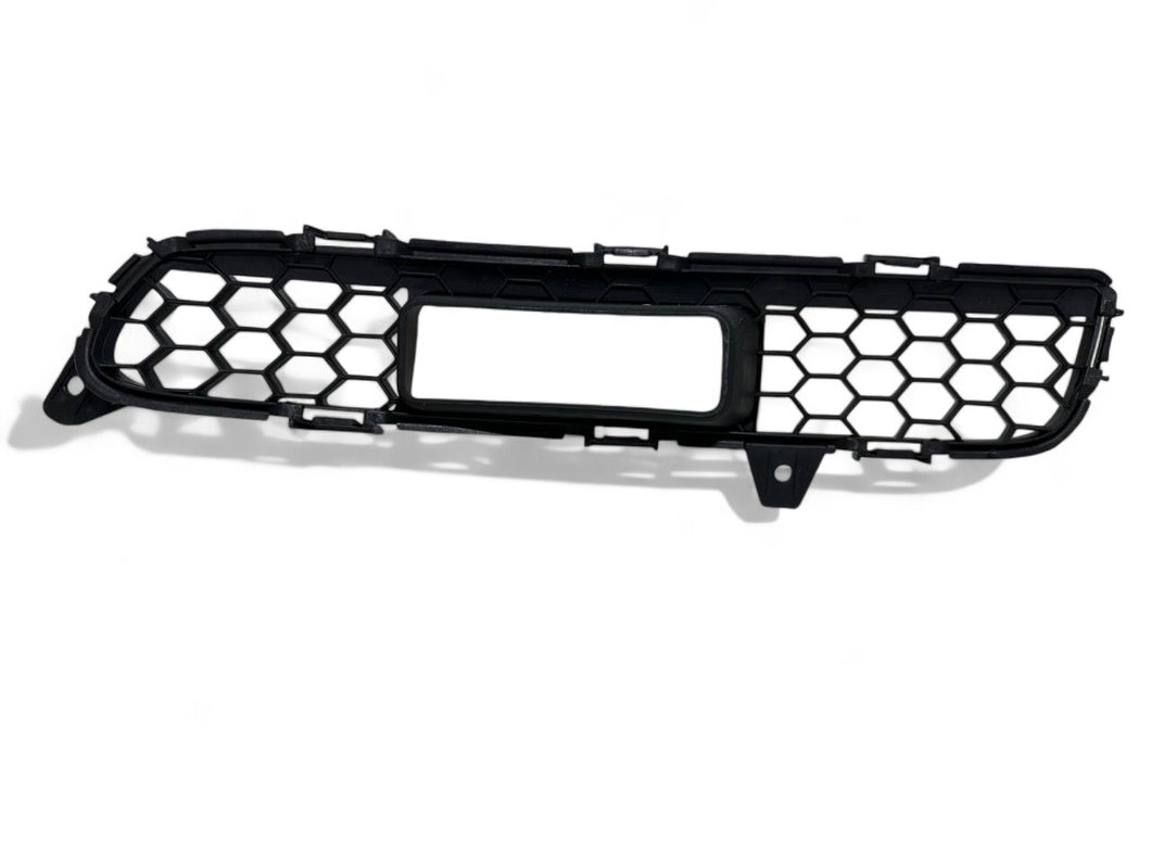 2008 2009 2010 2011 2012 2013 2014 2015 Infiniti EX35 EX37 QX50 Left Front Bumper Lower Grille Driver Side Honeycomb