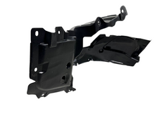 Load image into Gallery viewer, 2020 2021 2022 2023 2024 Nissan Sentra Right Front Fender Inner Liner Passenger Side - Texas-e-parts