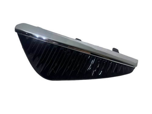 2024 2025 Nissan Sentra SR Front Fog Light Cover With Chrome Strip Right Passenger Side