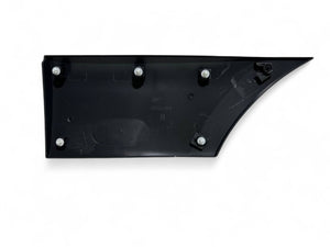 2010 2011 2012 2013 2014 2015 2016 2017 2018 Mercedes Benz Sprinter 2500 3500 Right Rear Wheel Molding Trim Passenger Side