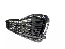 Load image into Gallery viewer, 2016 2017 2018 Chevrolet Malibu Grille Front Bumper Lower Grille With Chrome Molding - Texas-e-parts