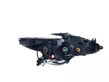 Load image into Gallery viewer, 2016 2017 2018 Nissan Altima Headlight Lamp Front Left Driver Right Passenger Set - Texas-e-parts