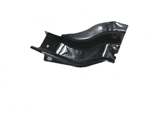 Load image into Gallery viewer, 2017 2018 2019 Nissan Rogue Sport Radiator Core Support Bracket Small Right Side - Texas-e-parts