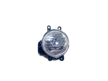 Load image into Gallery viewer, 2014 2015 2016 Toyota Highlander Front Fog Light Lamp With Cover Right Passenger Side - Texas-e-parts