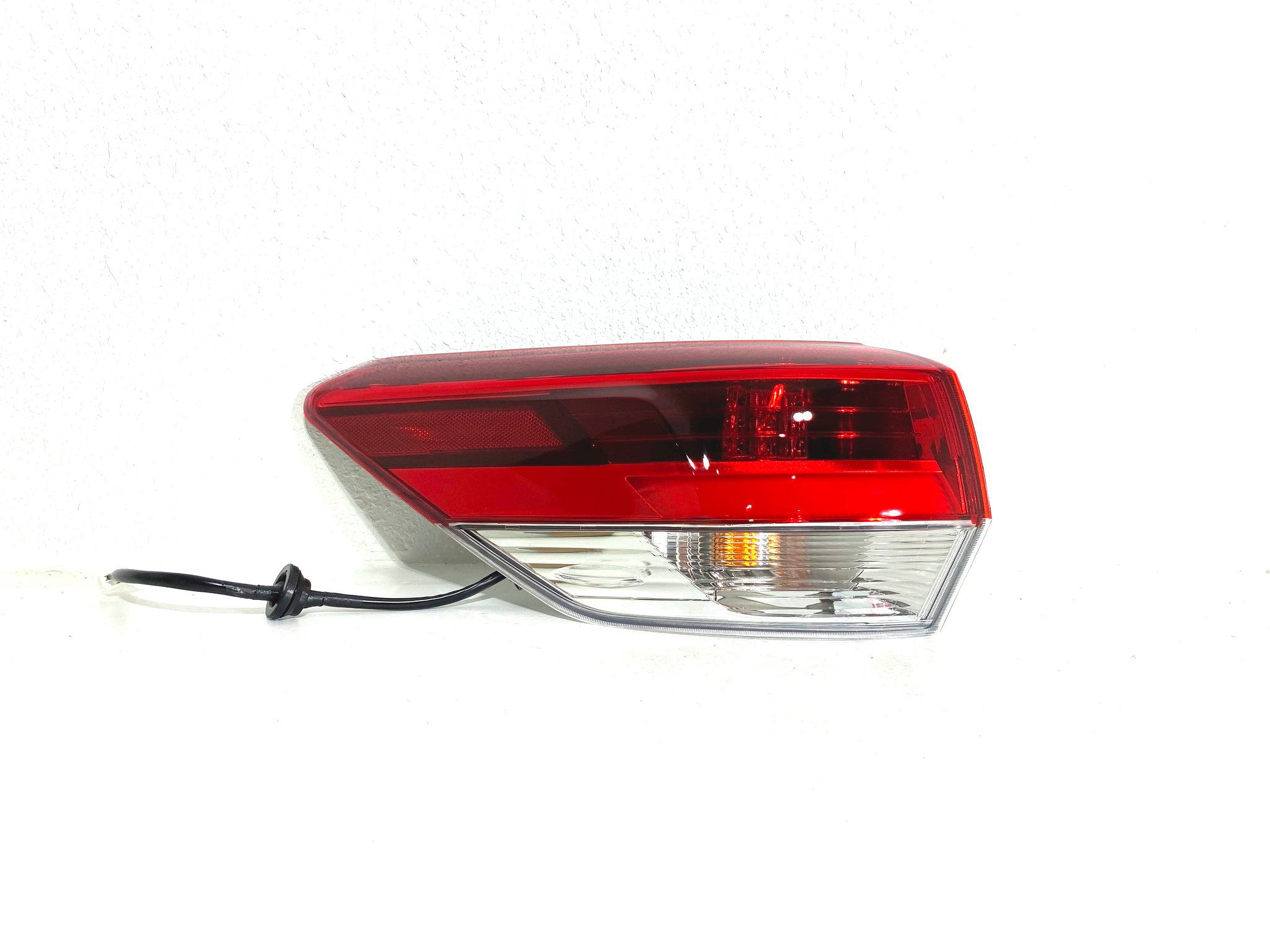 Garage-Pro Tail Light Compatible With 2017-2019 Toyota Highlander Driver Side- Outer LED CAPA In - Foto 3