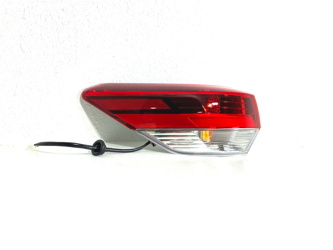 2018-2019 Toyota Highlander Rear Tail Light Lamp Outer Left Driver LH Side - Texas-e-parts